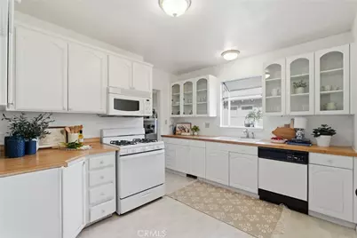 363 East 1st Avenue, Chico, CA 95926 - Photo 4