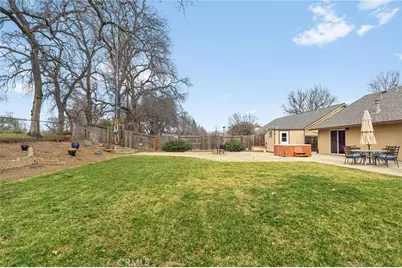 7420 Platinum Way, Redding, CA 96001 - Photo 38