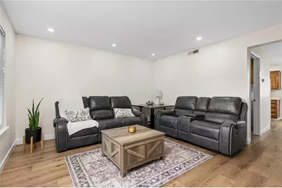 1261 Parque Dr, Chico, CA 95926 - Photo 2