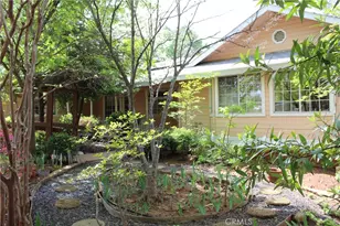87 Valley View Dr, Paradise, CA 95969 - Photo 2
