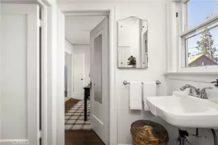 686 E 7th St, Chico, CA 95928 - Photo 20