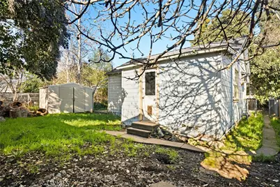 469 E 7th Avenue, Chico, CA 95926 - Photo 16