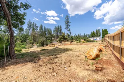 1820 Amore, Paradise, CA 95969 - Photo 16
