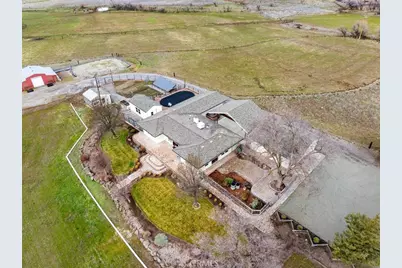 1201 Ball Mountain Little Shasta Rd, Montague, CA 96064 - Photo 1