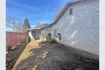 1110 W 8th Avenue #4, Chico, CA 95926 - Photo 8