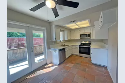 1110 W 8th Avenue #4, Chico, CA 95926 - Photo 4