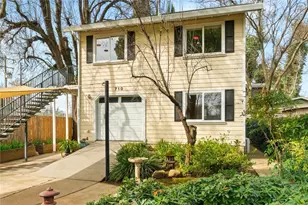 1080 Ivy St, Chico, CA 95928 - Photo 4