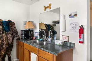 1080 Ivy St, Chico, CA 95928 - Photo 38