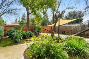 1080 Ivy St, Chico, CA 95928 - Photo 6