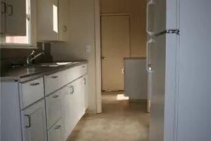 1640 Hemlock St, Chico, CA 95928 - Photo 12