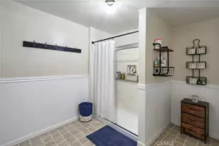 633 E Walnut St, Willows, CA 95988 - Photo 14