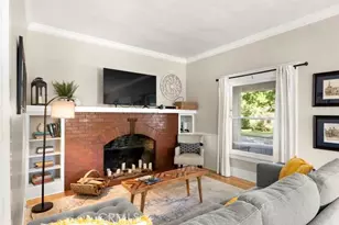 556 E 4th St, Chico, CA 95928 - Photo 2