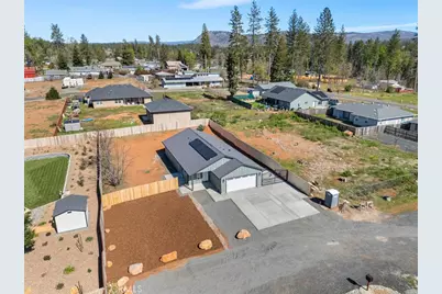 1647 Log Cabin, Paradise, CA 95969 - Photo 30