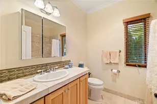 1479 Oak Ridge Dr, Chico, CA 95928 - Photo 10