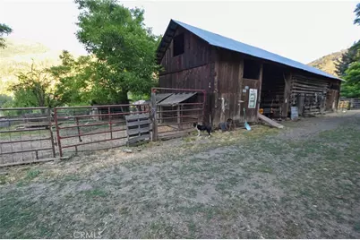 30834 State Hwy 96, Horse Creek, CA 96050 - Photo 52