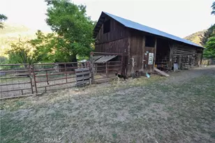 30834 State Hwy 96, Horse Creek, CA 96050 - Photo 52