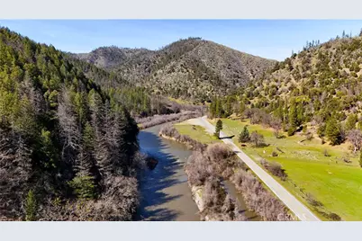 30834 State Hwy 96, Horse Creek, CA 96050 - Photo 2