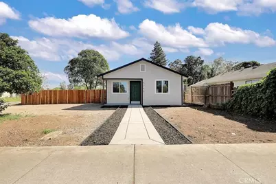 4745 Olivehurst Avenue, Olivehurst, CA 95961 - Photo 4