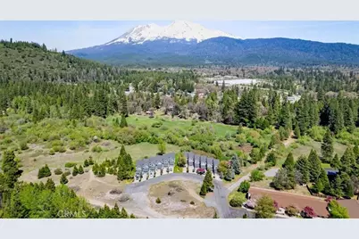 1422 Kingston, Mount Shasta, CA 96067 - Photo 4