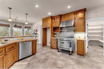 15125 N Kobbuntie Court, Red Bluff, CA 96080 - Photo 10