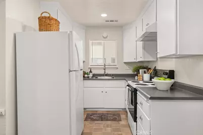 1170 Hobart Street, Chico, CA 95926 - Photo 12