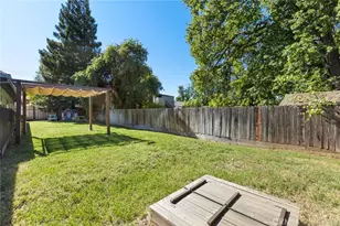 2 Summerwood Ct, Chico, CA 95926 - Photo 28