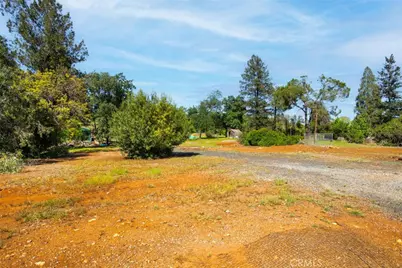 819 Roe, Paradise, CA 95969 - Photo 2