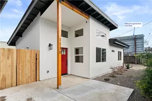 1122 W Sacramento Ave, Chico, CA 95926 - Photo 2