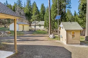 5022 Elderberry, Weed, CA 96094 - Photo 4