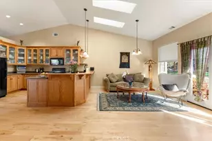 5946 Prairie Dog Ct, Weed, CA 96094 - Photo 10