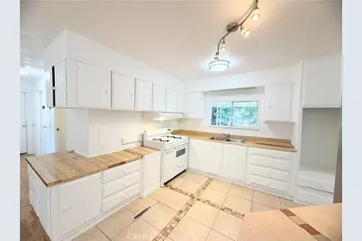 9390 Lott, Durham, CA 95938 - Photo 4
