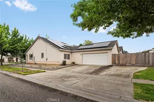 2061 Rochester, Chico, CA 95928 - Photo 32