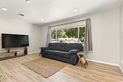 997 E 16th, Chico, CA 95928 - Photo 8