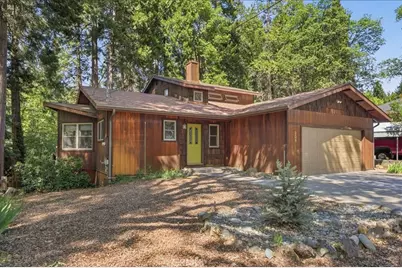 306 Gaudenzio, Mount Shasta, CA 96067 - Photo 1
