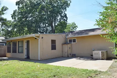 1555 Hawthorne, Chico, CA 95926 - Photo 18