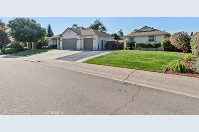 1613 Galaxy, Redding, CA 96002 - Photo 2