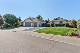 1613 Galaxy, Redding, CA 96002 - Photo 2