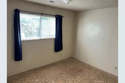 183 E Washington Avenue, Chico, CA 95926 - Photo 2