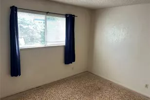 183 E Washington Ave, Chico, CA 95926 - Photo 2