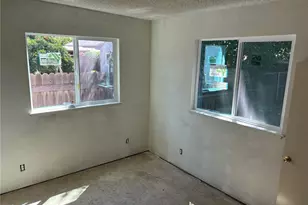 183 E Washington Ave, Chico, CA 95926 - Photo 8