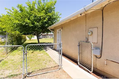 1208 Feather, Oroville, CA 95965 - Photo 24