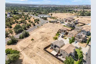 1978 Bluffs, Oroville, CA 95965 - Photo 40