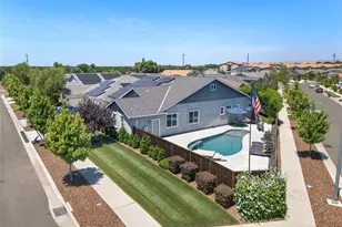 722 Eel River Ln, Chico, CA 95973 - Photo 2