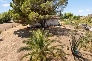946 18th St, Oroville, CA 95965 - Photo 2