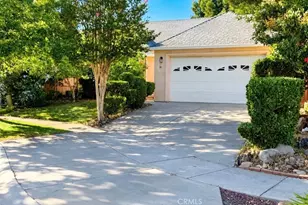 10 Vintage Ct, Chico, CA 95973 - Photo 2