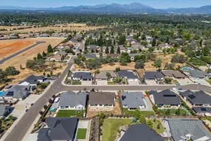 3677 Nadal Dr, Redding, CA 96002 - Photo 36