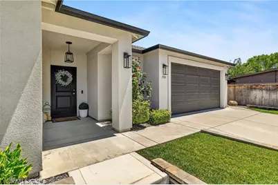 392 Gladstone Commons, Chico, CA 95973 - Photo 8