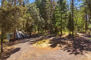 13081 Doe Mill Rd, Magalia, CA 95954 - Photo 26