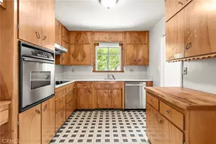 1696 Oak Way, Chico, CA 95926 - Photo 8
