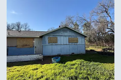 1672 Lake, Redding, CA 96003 - Photo 2